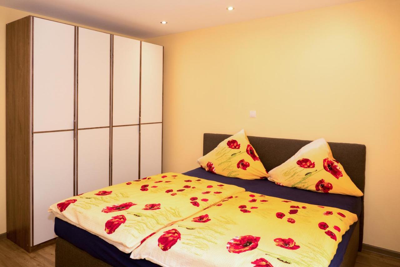 Lotus Apartment Plettenberg Bagian luar foto